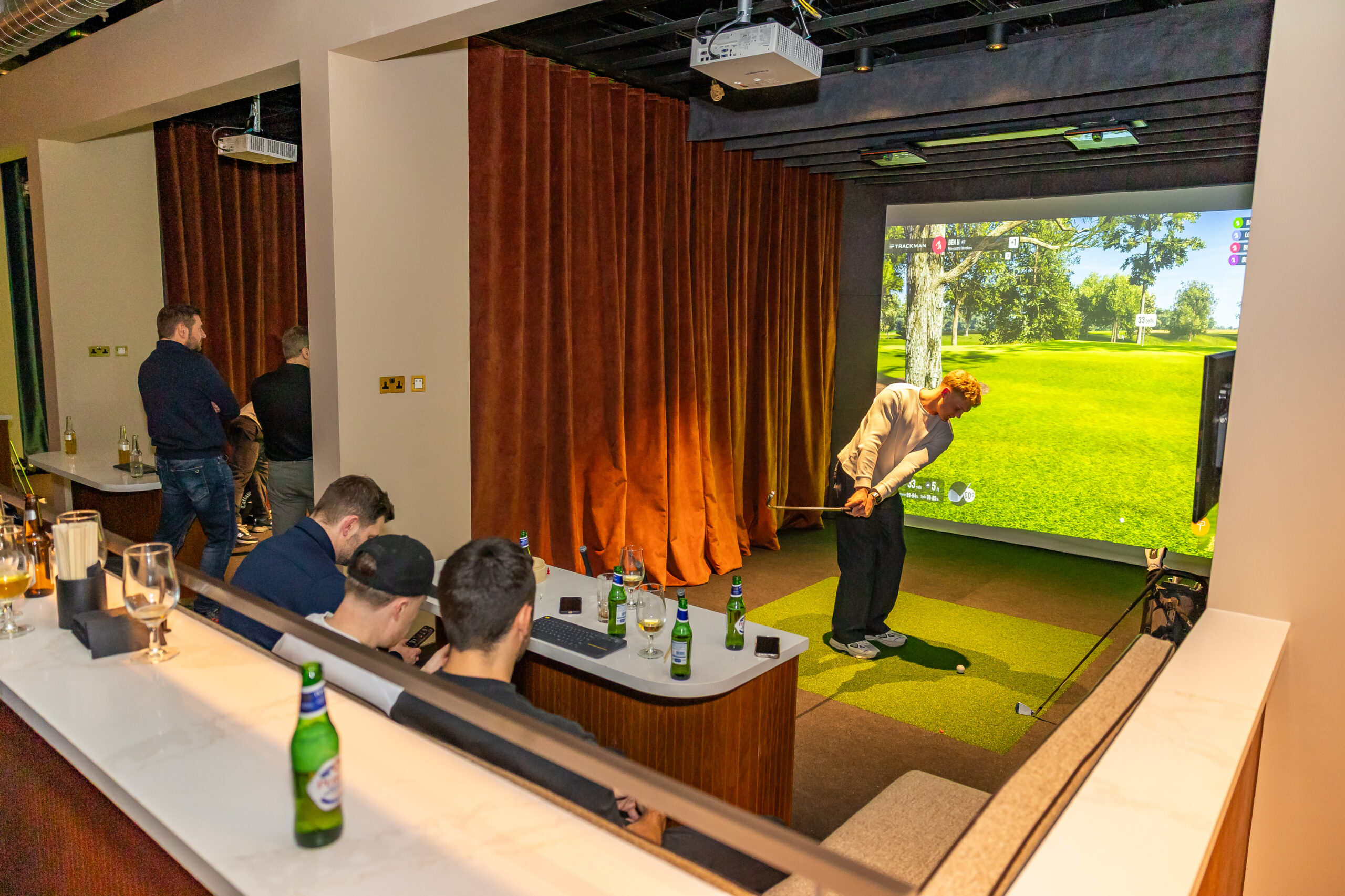 Golf Entertainment Venue - Canary Wharf